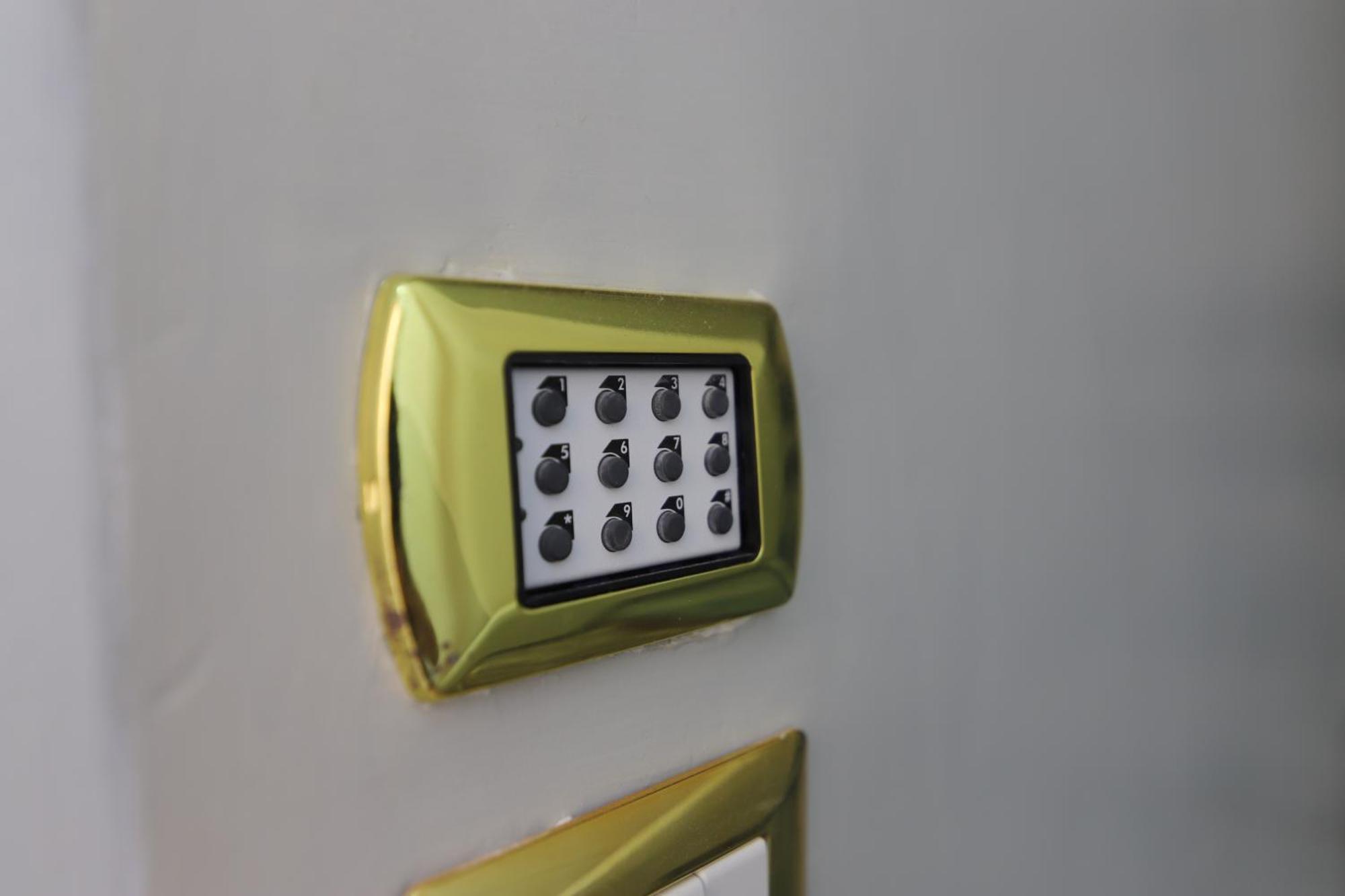 דירות נאפולי Regina House מראה חיצוני תמונה